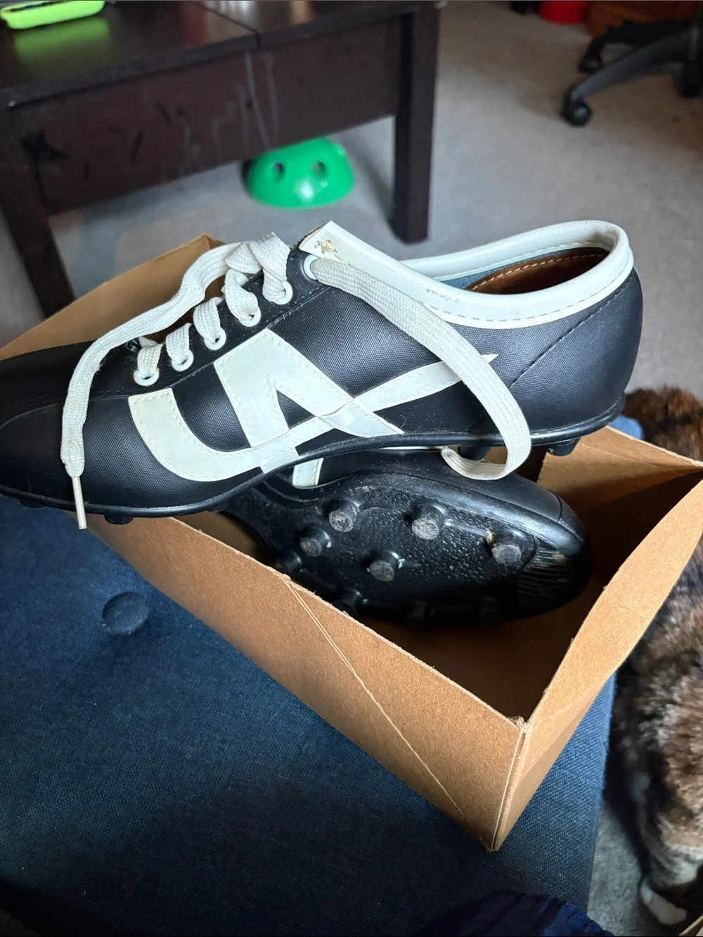 Women's Black and White Athletic Cleats - Classic Low-Top Style
